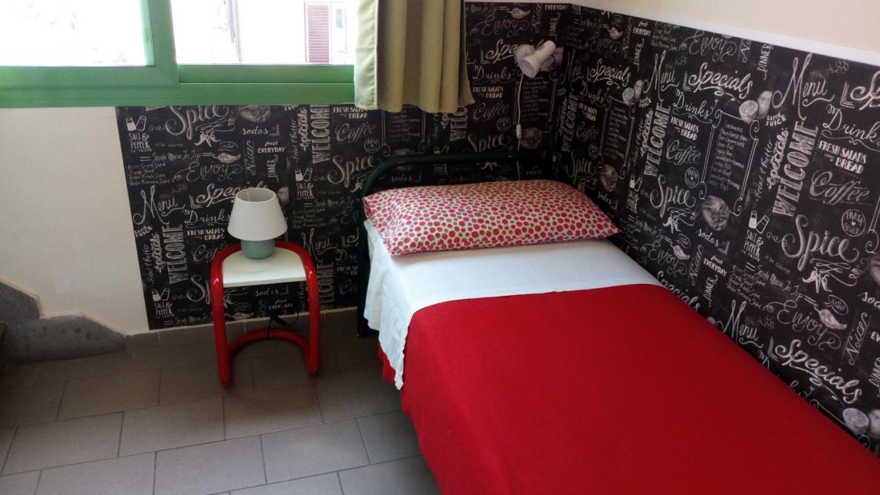 Hotel Lupo Di Mare Marina di Castagneto Carducci Buitenkant foto